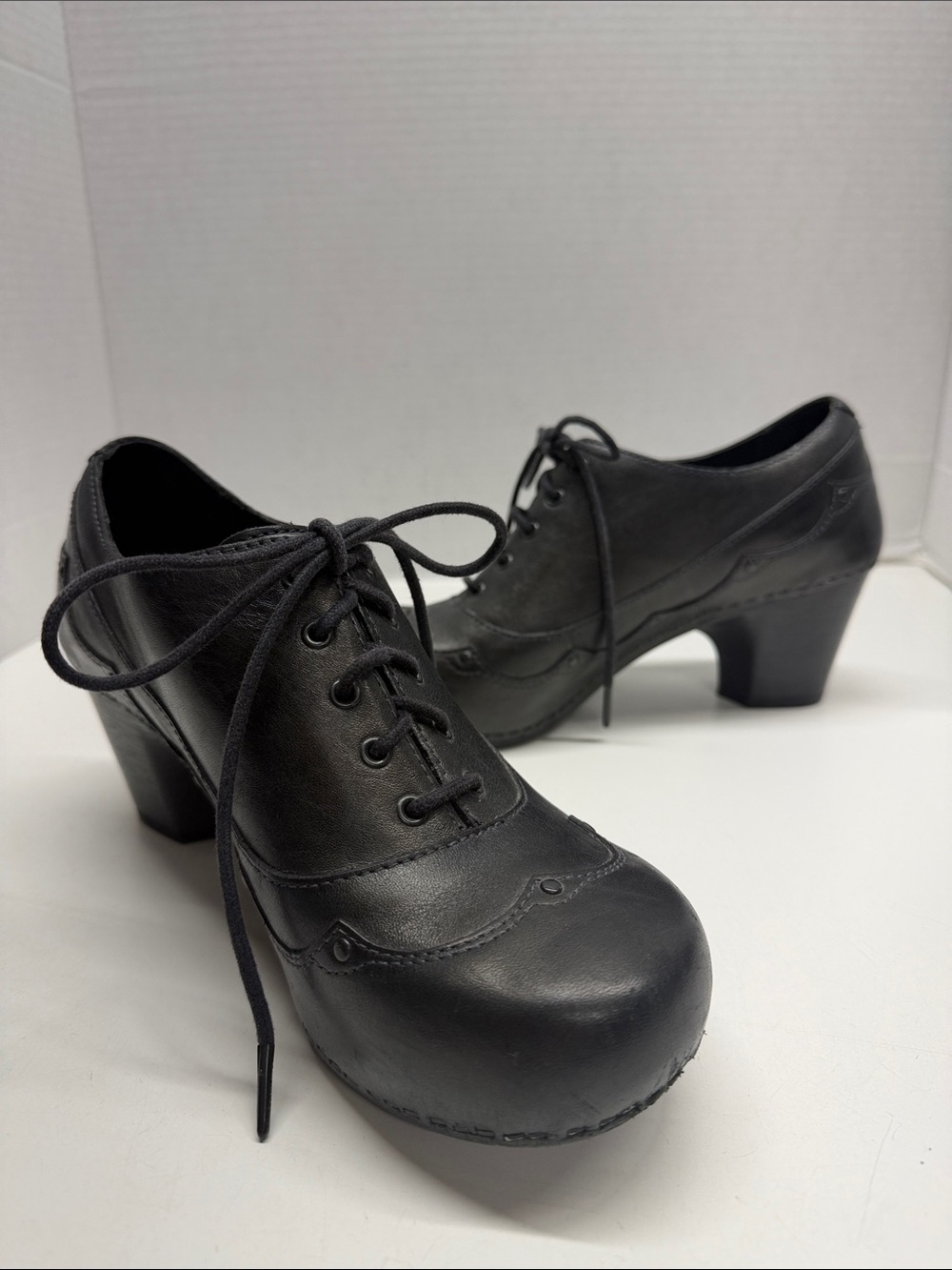 Dansko Heeled Oxford Shoes Lace Up High Heels Shoe Leather Silver Gray Size 10
